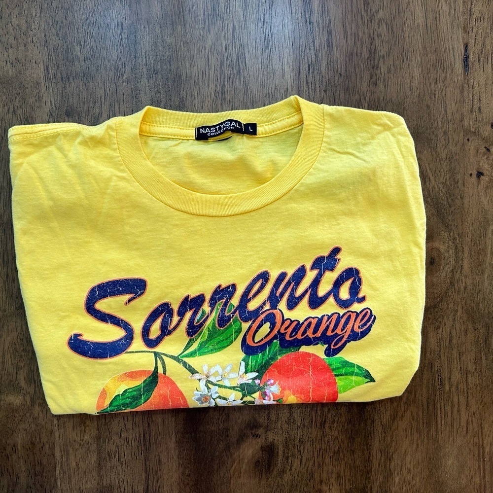 NWOT NastyGal Sorrento Orange Graphic Baby Fit T-shirt Size L - Picture 6 of 6